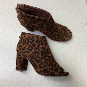 Leopard Print Peep Toe Chunky Heels